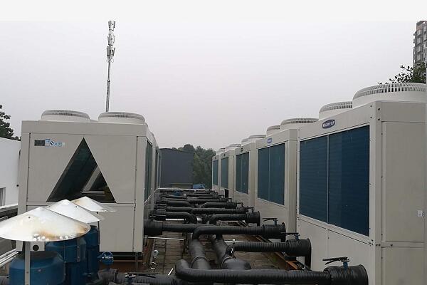 冰蓄冷空調設備