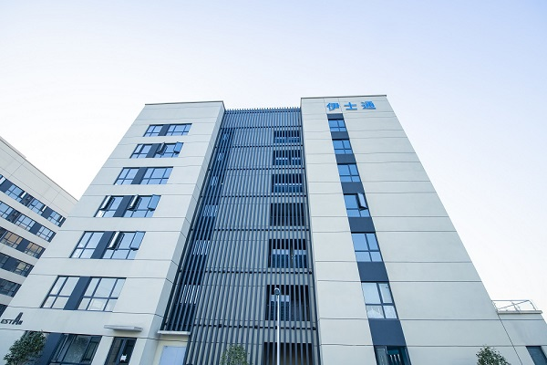 多聯機中央空調與集中控制，辦公樓首選