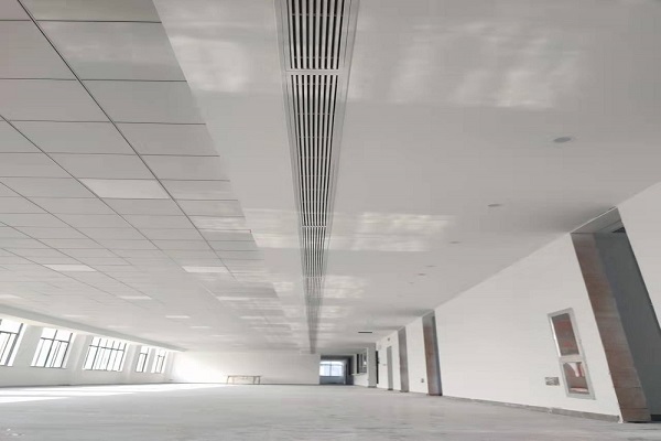 中央空調(diào)與新風(fēng)的出風(fēng)口有什么區(qū)別？