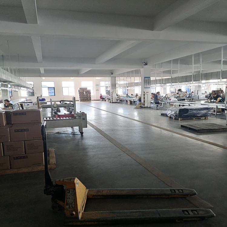 車間安裝中央空調(diào)系統(tǒng)